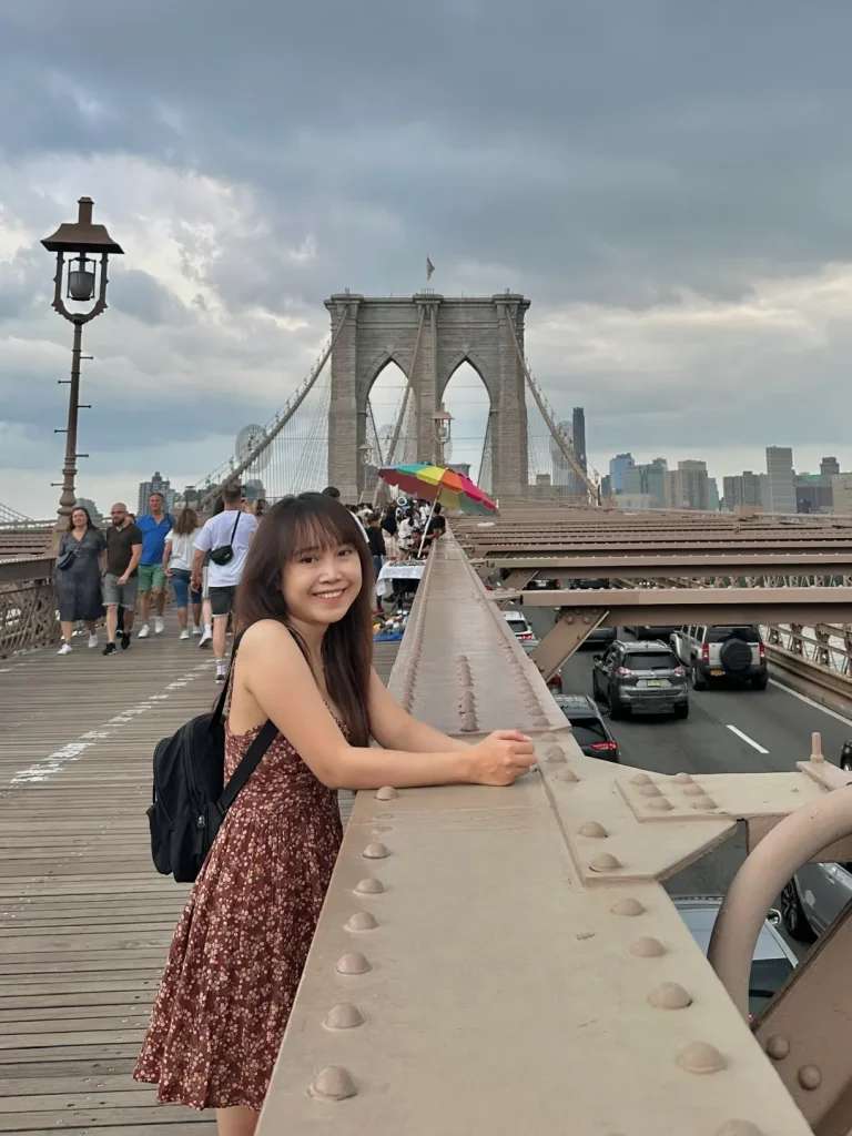 Cầu Brooklyn một phần biểu tượng của New York