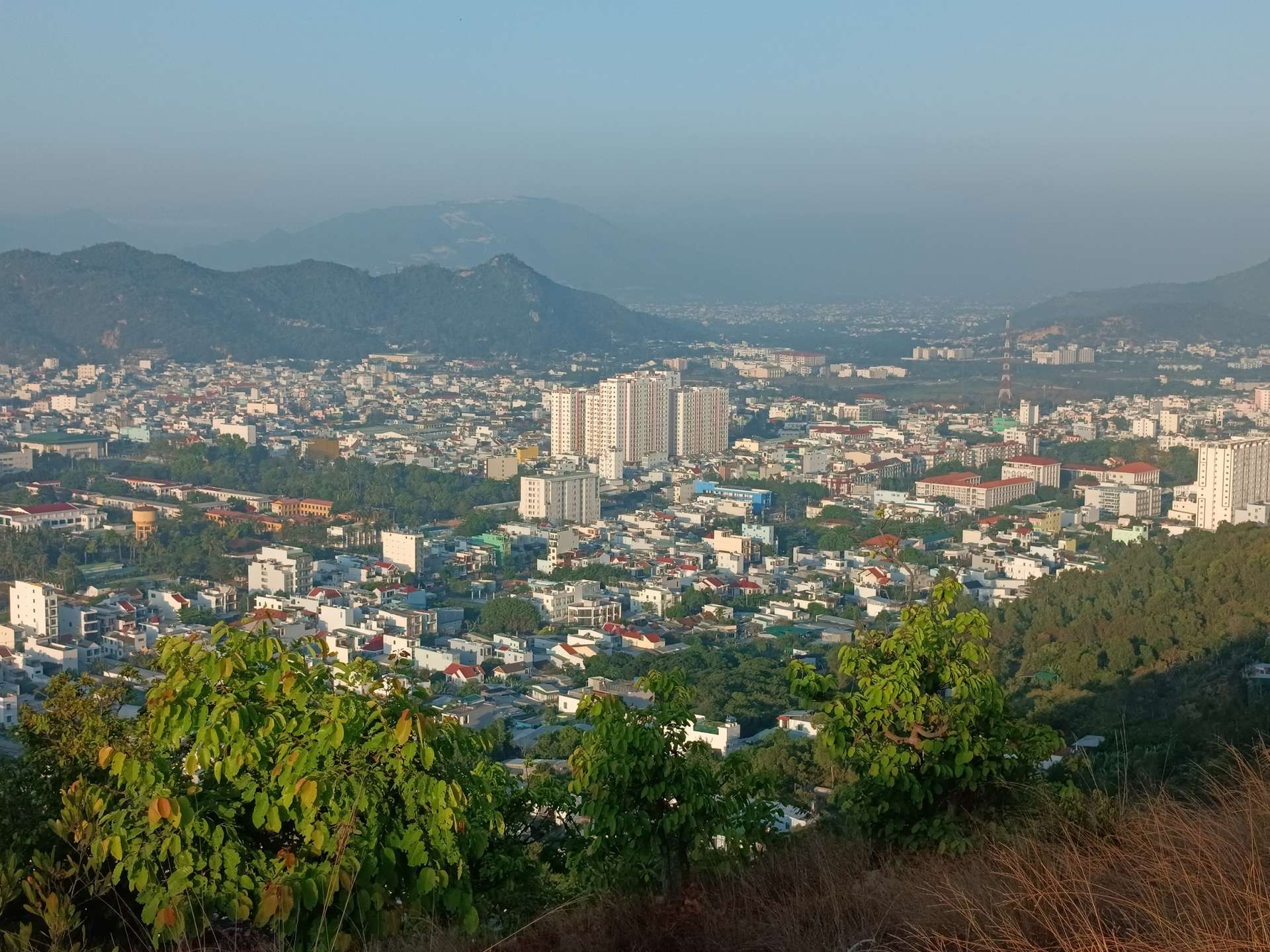 núi cô tiên nha trang