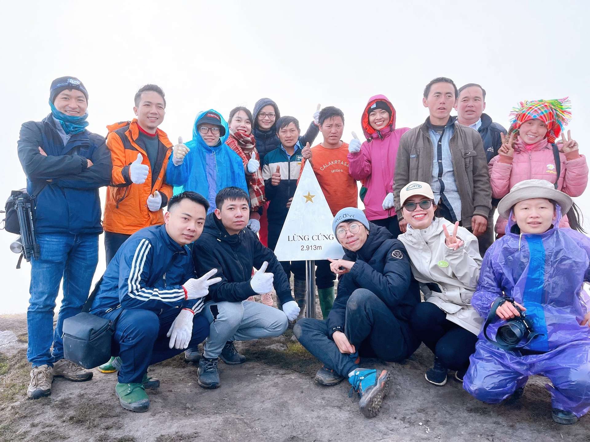 trekking Lùng Cúng