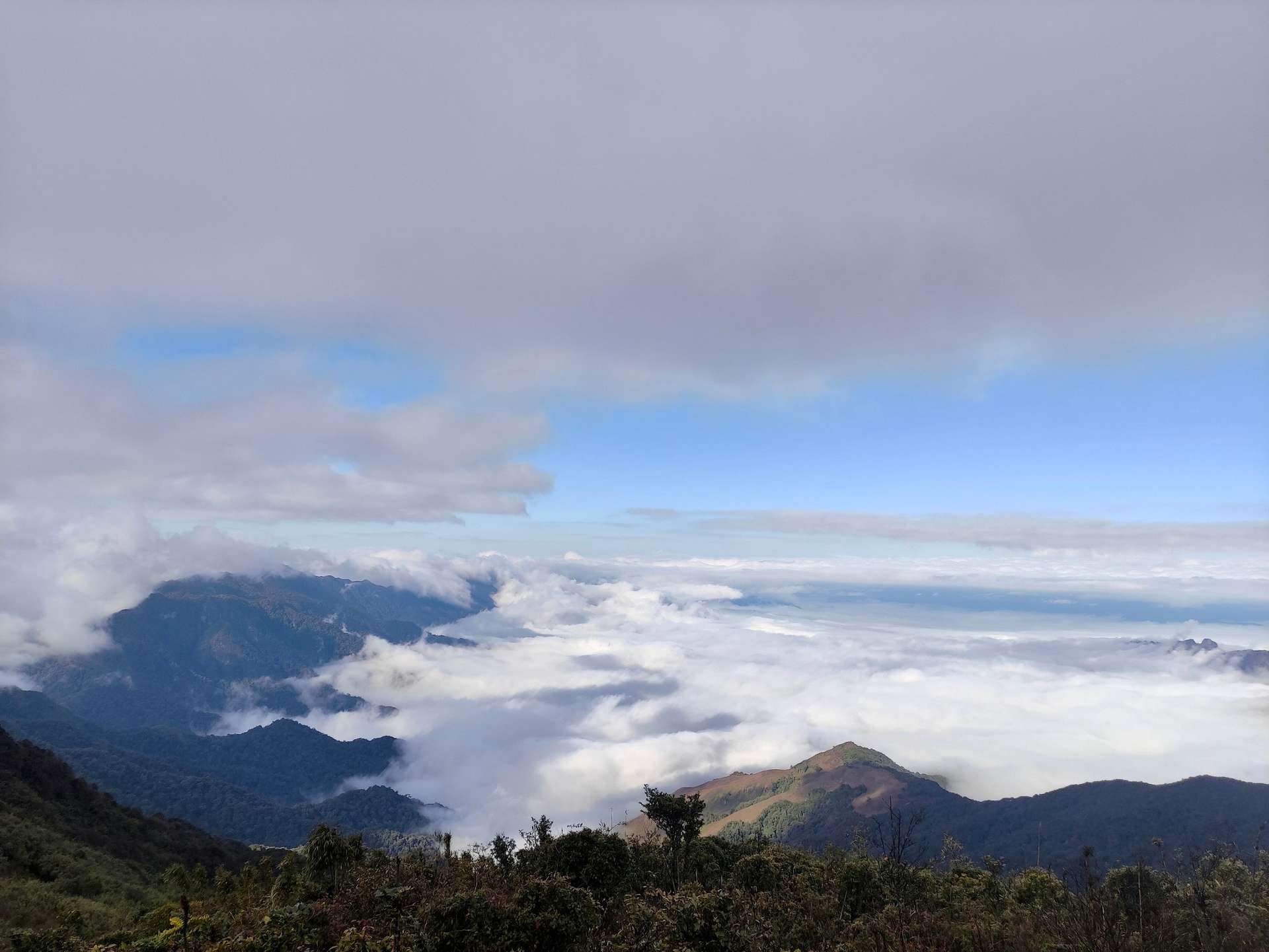 trekking Lùng Cúng