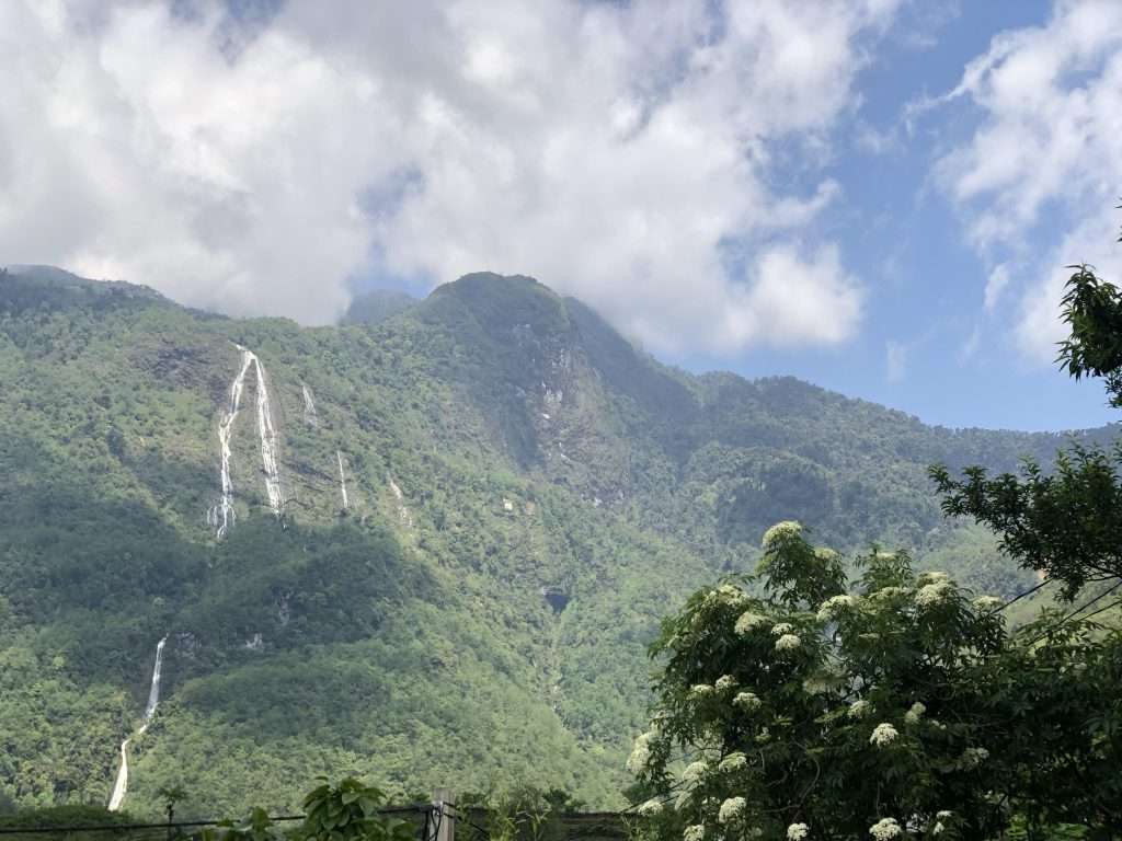 trekking Nhìu Cồ San