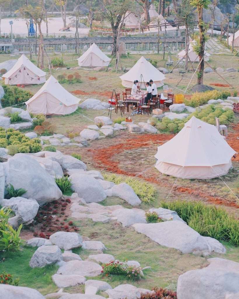 cắm trại gần Hồ Ô Thum