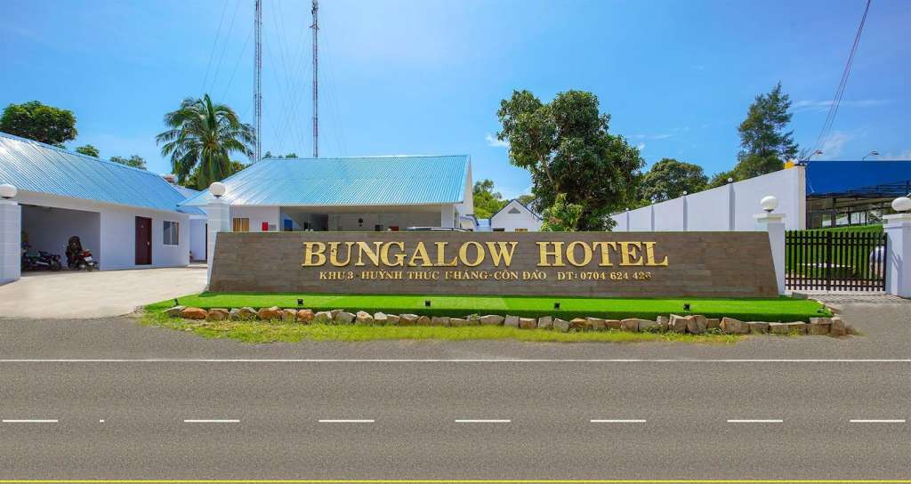 Bungalow Hotel