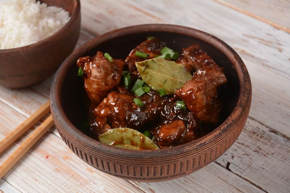 món Adobo