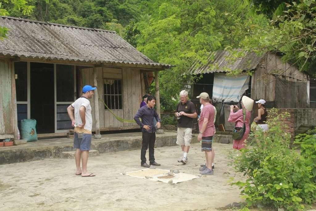 làng chài Việt Hải