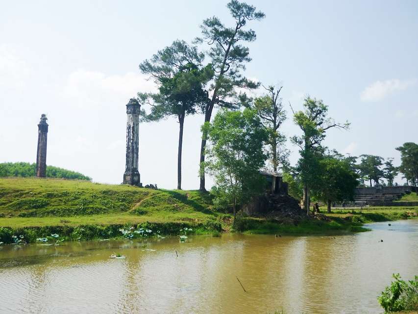 Lăng Gia Long