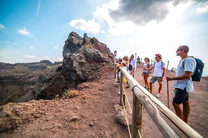 Kinh nghiệm khám phá núi lửa Vesuvius