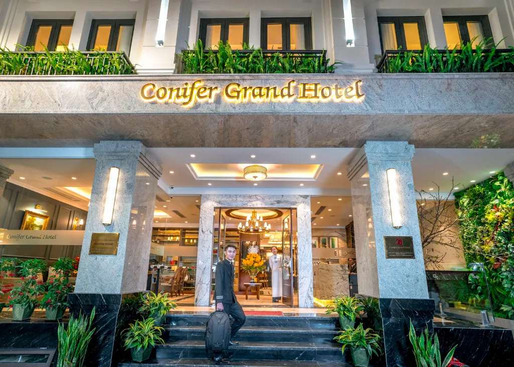 Conifer Grand Hotel - Khách sạn 4 sao tại Hà Nội @conifergrandhotel