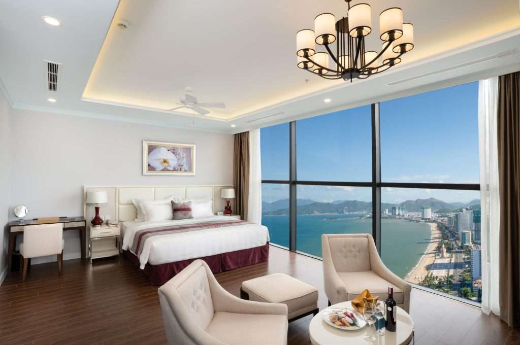 Khách sạn Vinpearl Beach Front Nha Trang