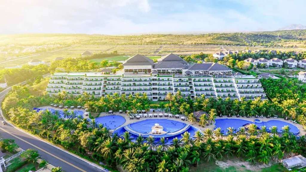 Review resort Mũi Né - Sea Links Beach Resort & Golf @traveloka