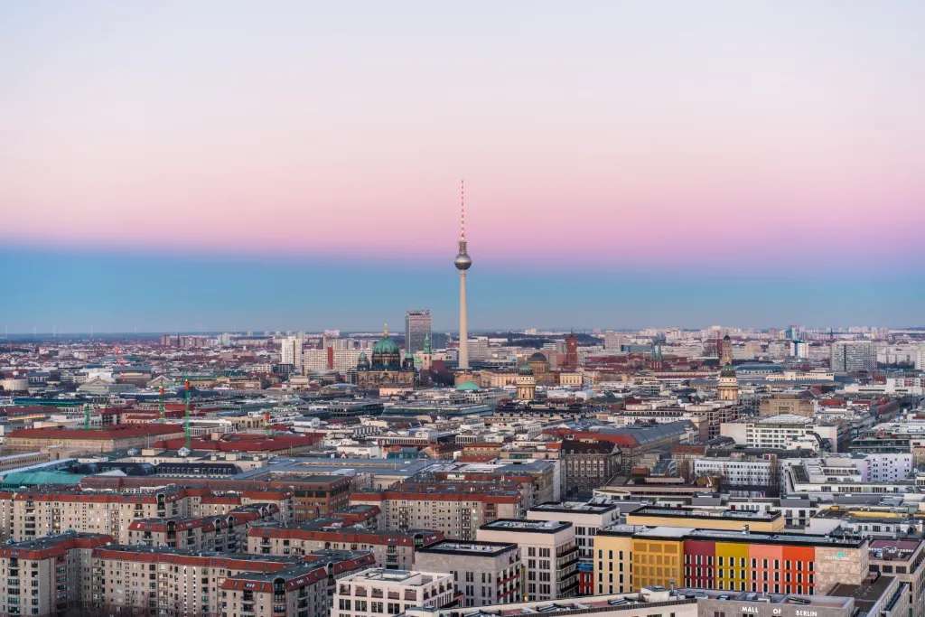 Tham quan thành phố Berlin - Đức @shutterstock