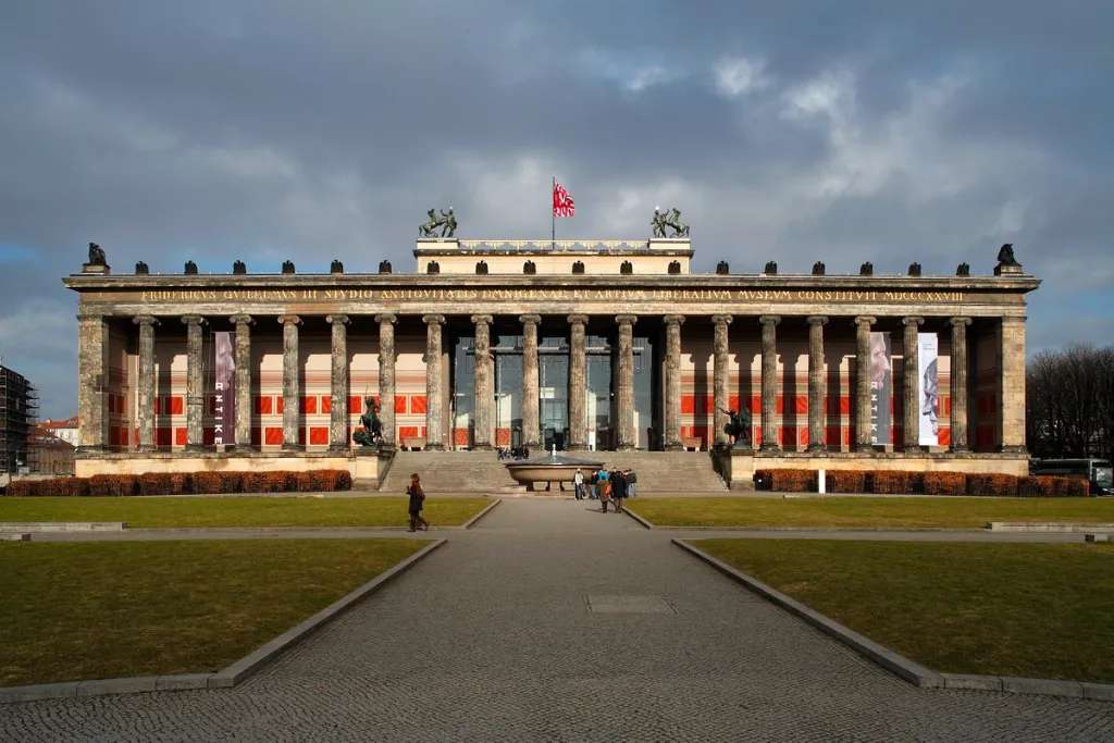 Altes Museum - Berlin, Đức @shutterstock