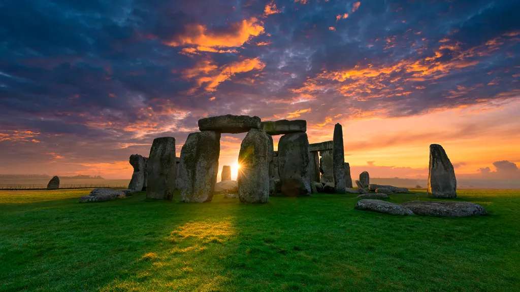 Chiêm ngưỡng vẻ đẹp kết cấu ấn tượng của Stonehenge @Science New  