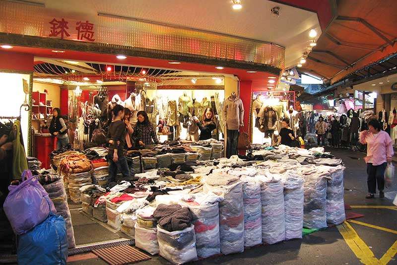 Trung tâm mua sắm Wu Fen Pu với mức giá phải chăng tại Đài Loan 