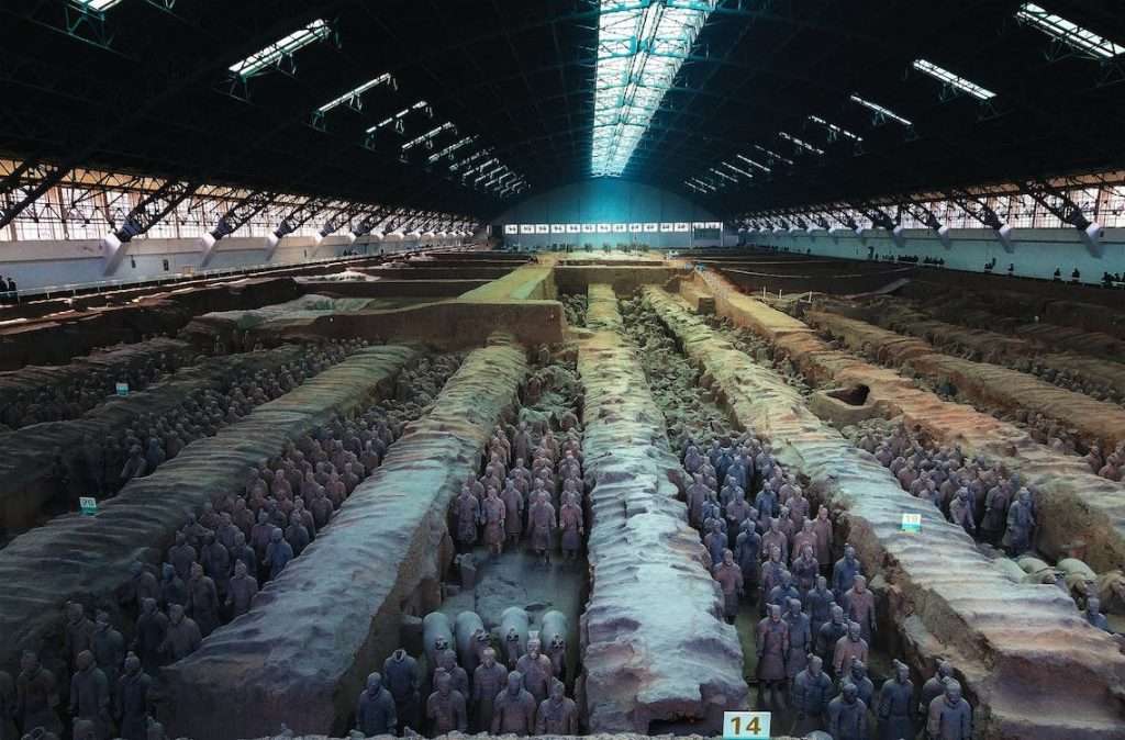 Đội quân đất nung trong lăng mộ của Tần Thuỷ Hoàng
