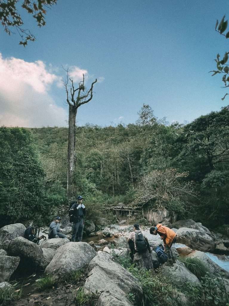 trekking Bạch Mộc Lương Tử