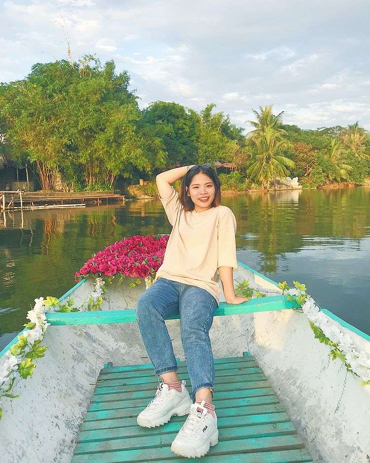 Check-in hồ Tiên Sa