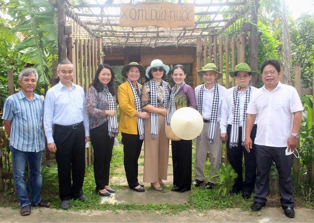 Ben Tre Farm Stay – Xóm Dừa Nước