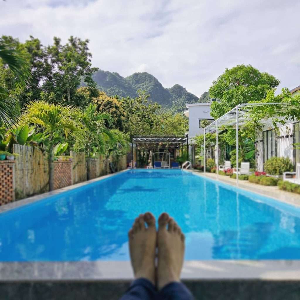 Hồ bơi tại Son Doong Bungalow