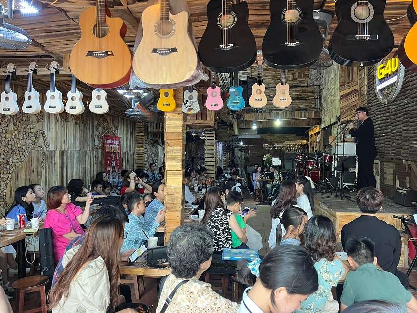 cafe acoustic Hà Nội