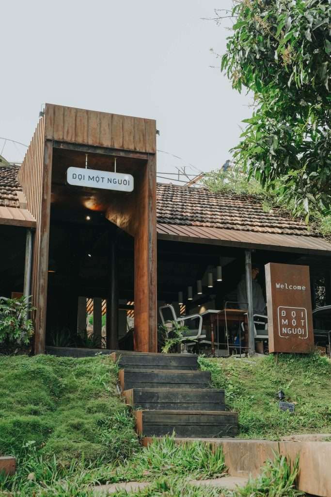 quán cafe Đà Lạt nhiều cây xanh