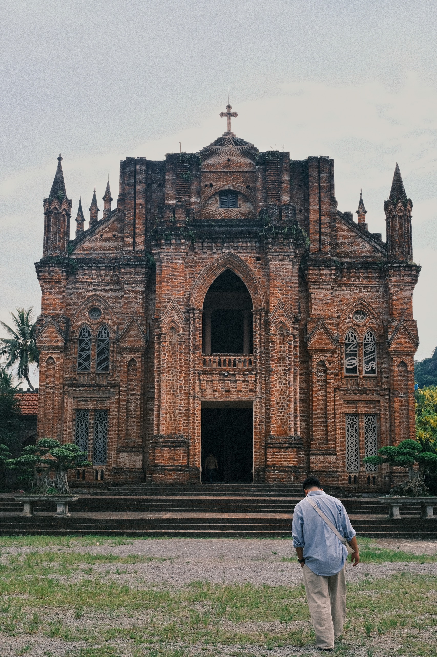 Chẳng phải tự nhiên nhiều người rủ nhau về Ninh Bình vào tháng 6: Đây chính là mùa đẹp nhất trong năm ở Cố đô!- Ảnh 13.