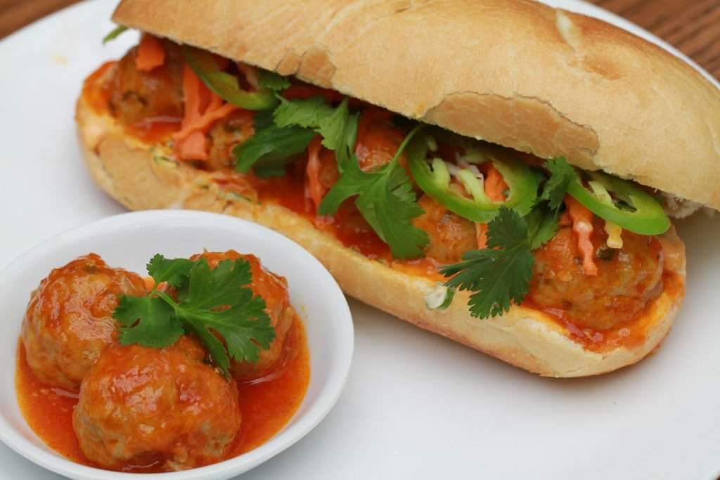 Bánh mì xíu mại