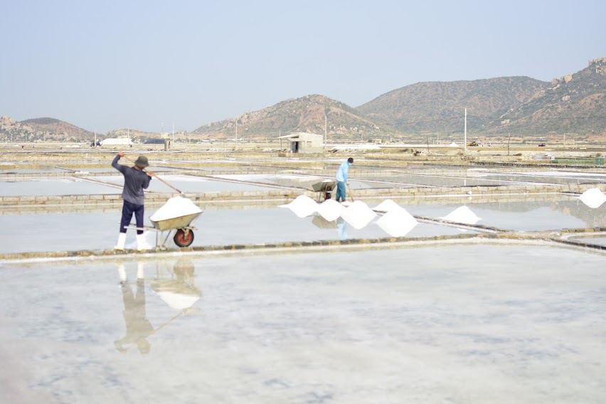 Đường ven biển nối 2 tỉnh miền Trung, qua nhiều điểm nổi tiếng, nằm trong danh sách "đẹp nhất Việt Nam"- Ảnh 7.